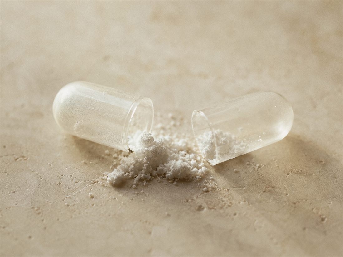 Alpha-GPC capsule and powder